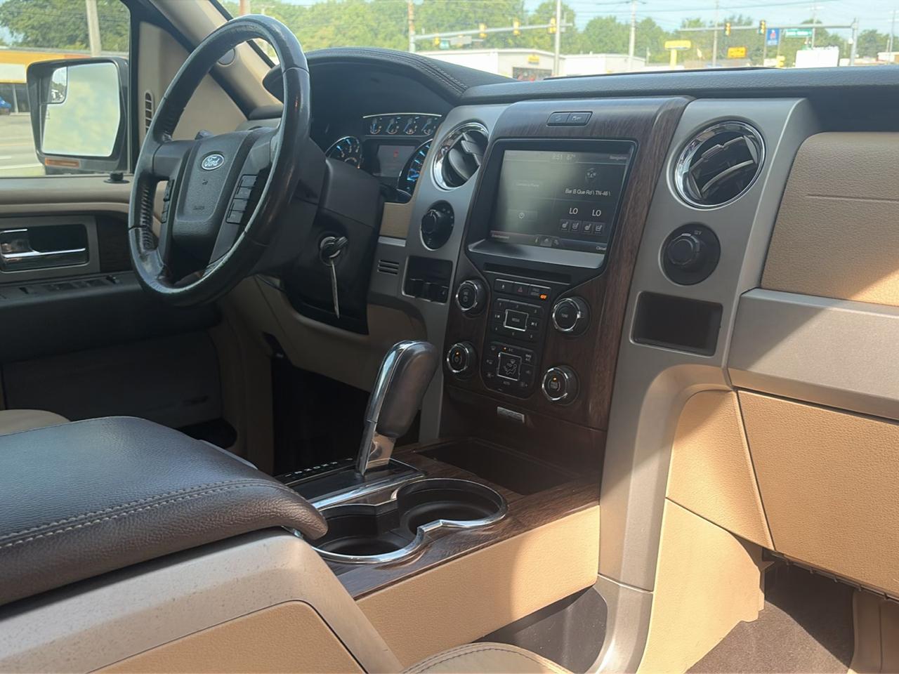 Ford F-150 4WD SuperCrew 145" Lariat 2013