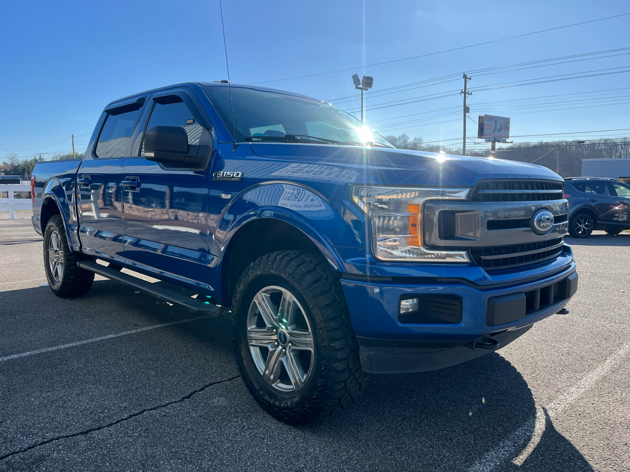 Ford F-150 4WD SuperCrew 145" FX4 2018