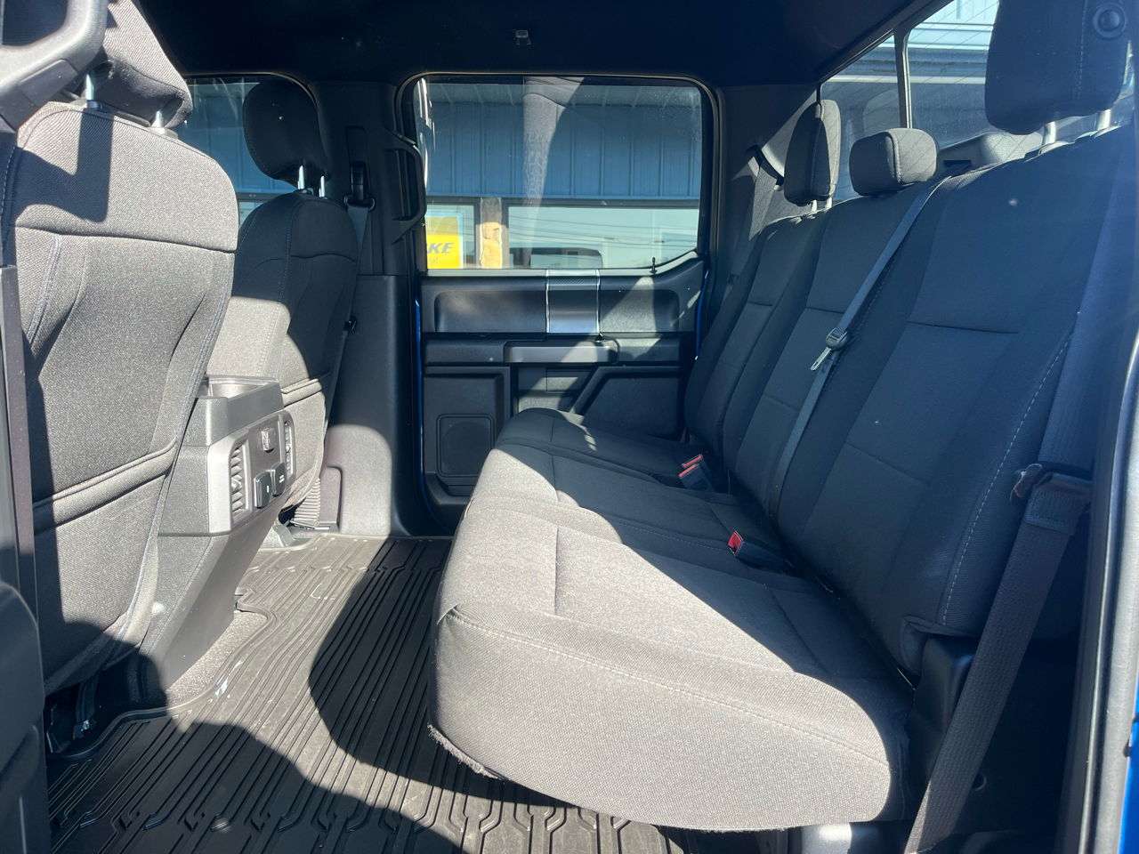 Ford F-150 4WD SuperCrew 145" FX4 2018