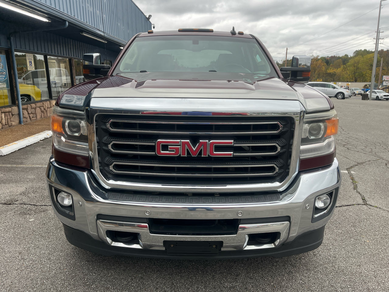 GMC Sierra 3500HD SLT Crew Cab 4WD 2016 GMC Sierra 3500HD SLT Crew Cab 4WD 2016