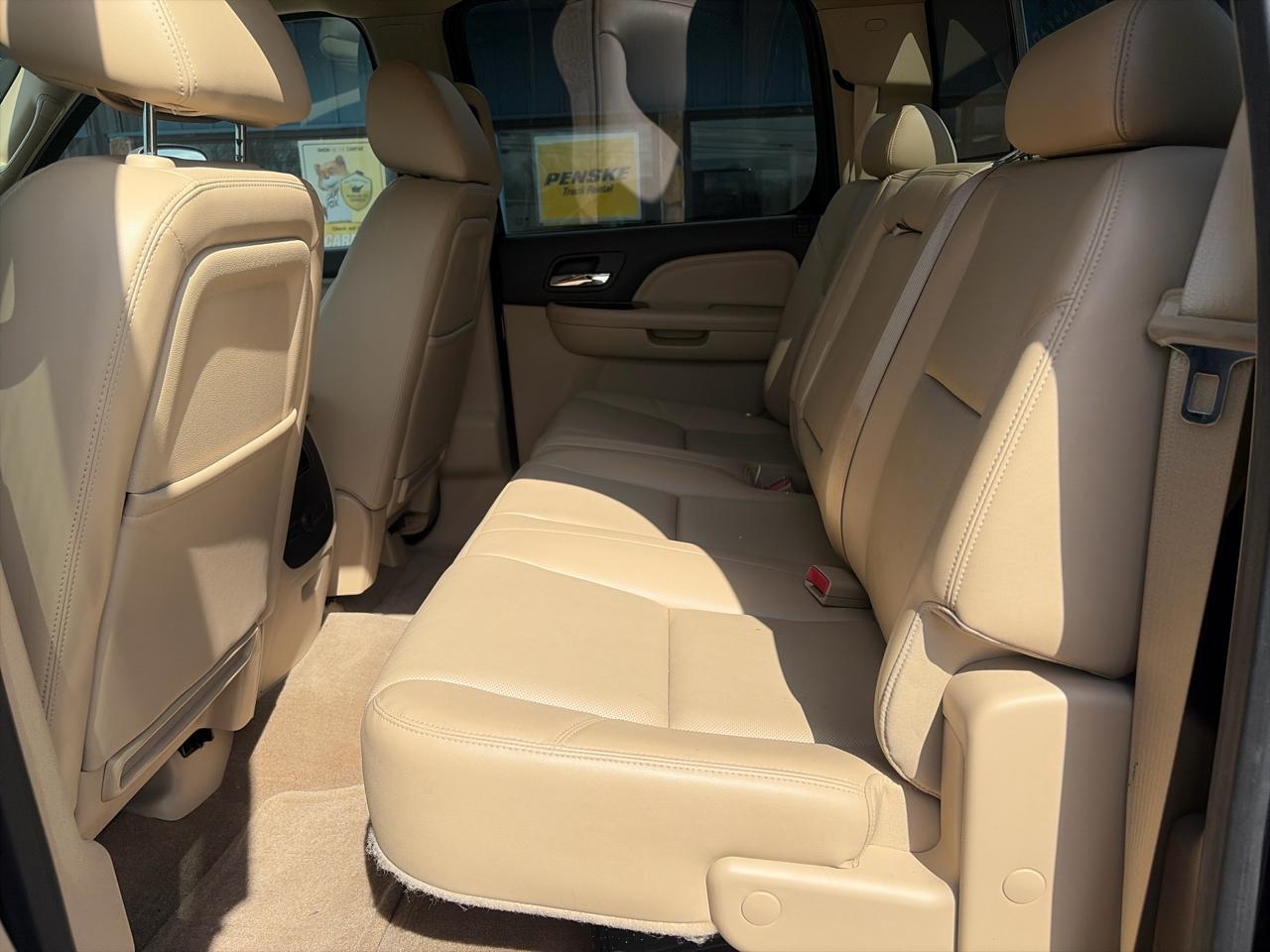 GMC Sierra 3500HD Denali Crew Cab SRW 4WD 2013