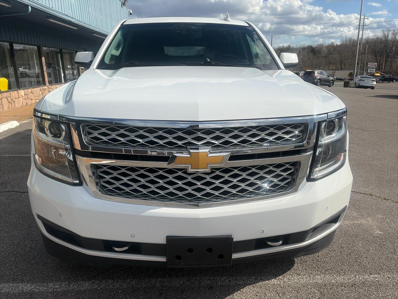 Chevrolet Suburban LT 4WD 2017