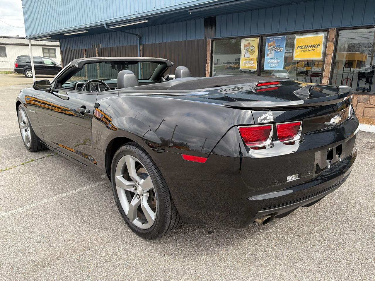 Chevrolet Camaro Convertible 2LT 2011