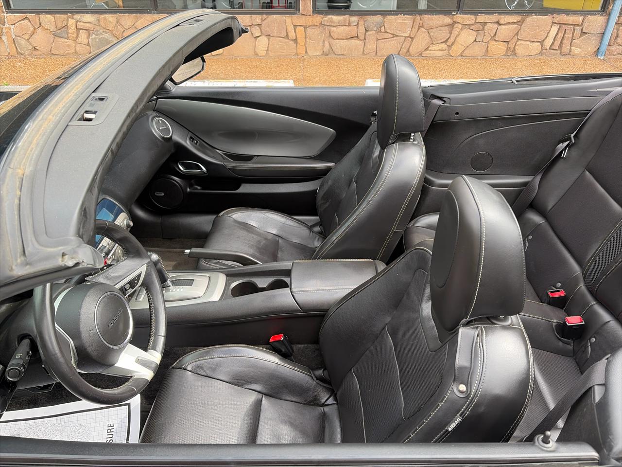 Chevrolet Camaro Convertible 2LT 2011