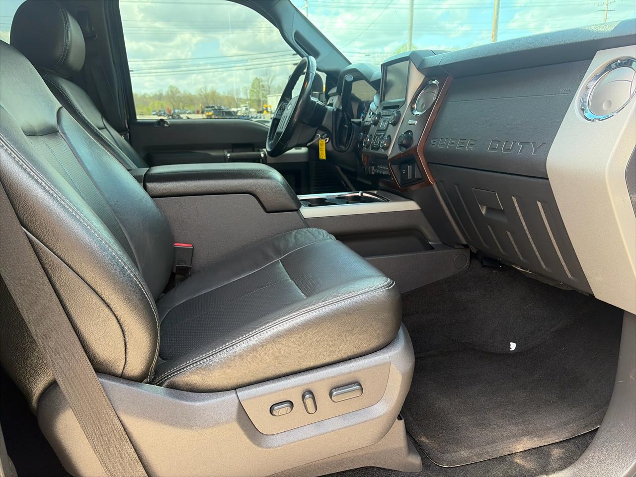 Ford F-250 SD XLT Crew Cab Long Bed 4WD 2013