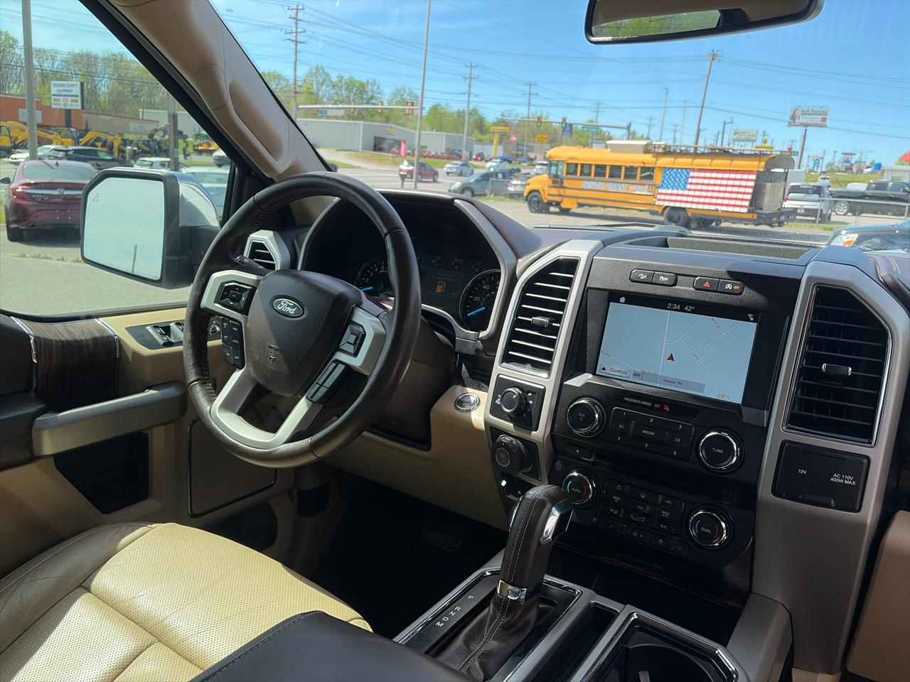 Ford F-150 4WD SuperCrew 139" Lariat 2018