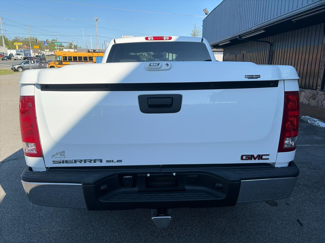 GMC Sierra 1500 2WD Double Cab 143.5" SLE 2007