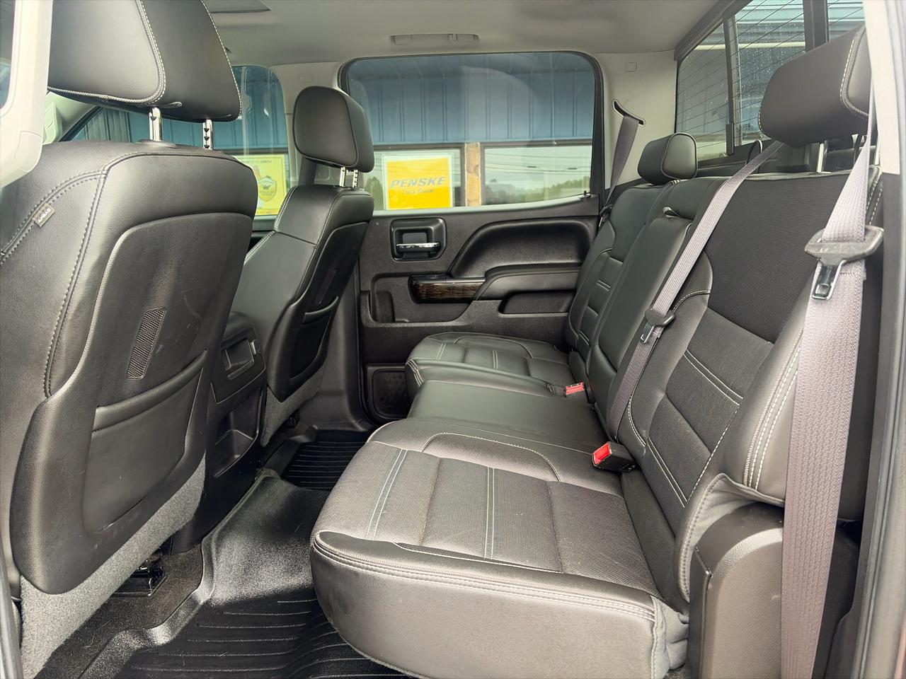 GMC Sierra 1500 Denali Crew Cab Short Box 4WD 2015