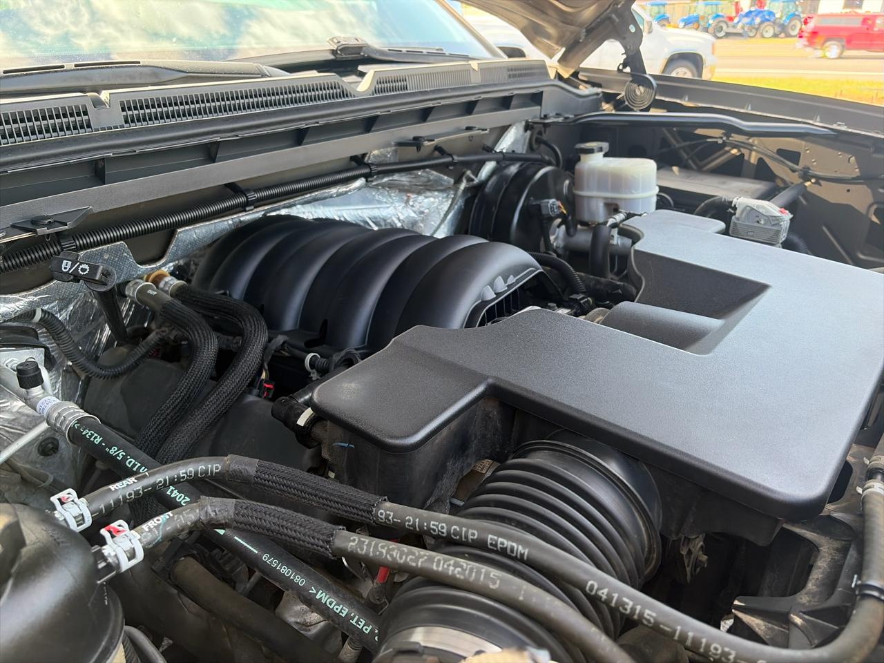 GMC Sierra 1500 4WD Crew Cab 147" AT4 2015