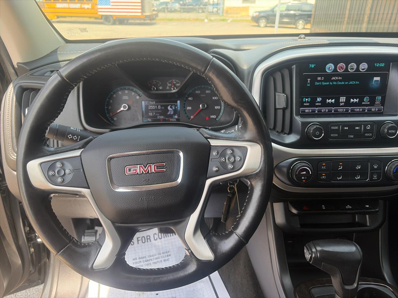 GMC Canyon SLE Crew Cab 4WD 2017