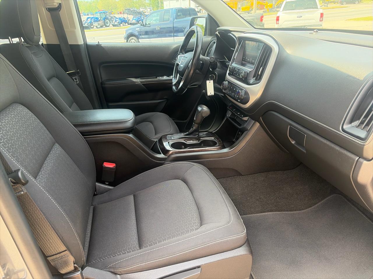 GMC Canyon SLE Crew Cab 4WD 2017