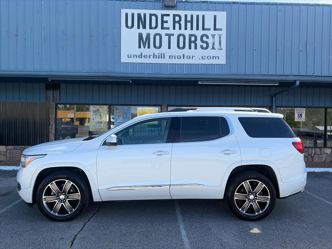 GMC Acadia Denali 2017