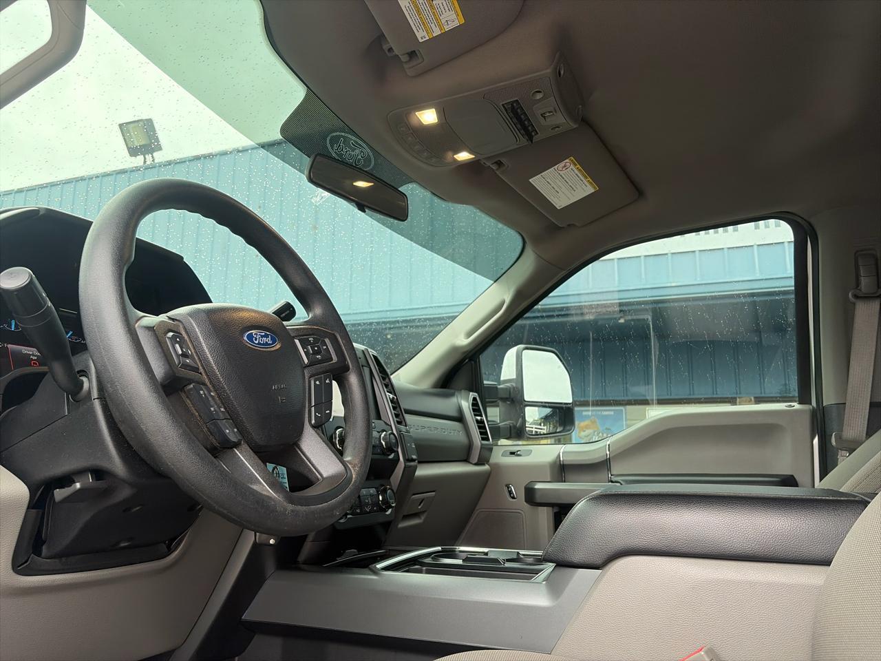 Ford F-350 SD XLT Crew Cab Short Bed 4WD 2019