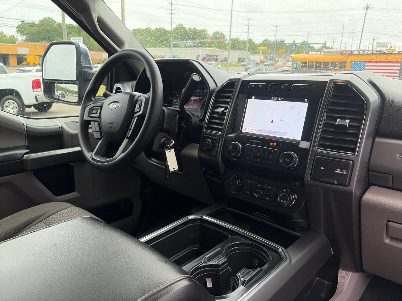 Ford F-350 SD XLT Crew Cab Short Bed 4WD 2019