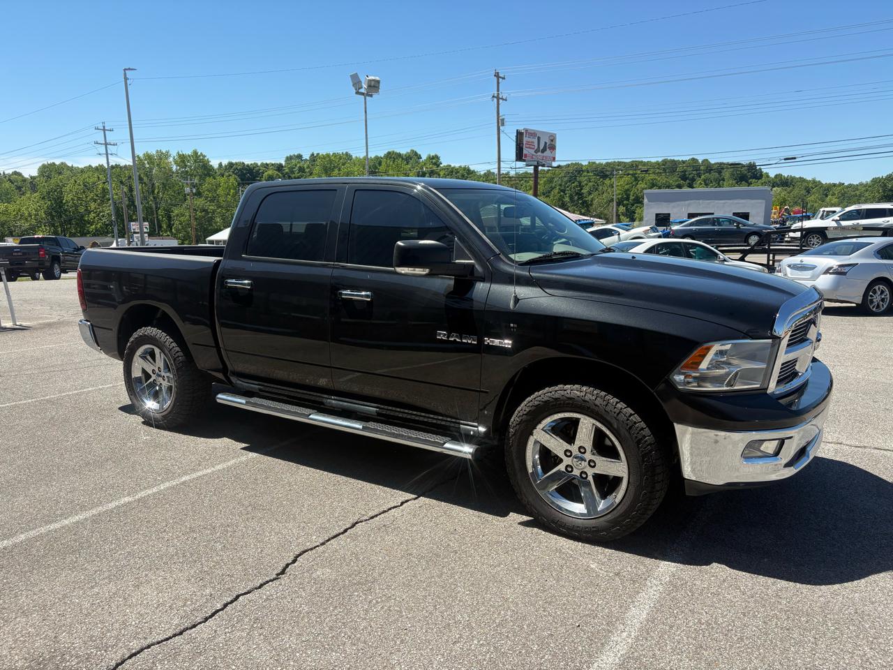 Dodge Ram 1500 SLT Crew Cab 4WD 2009