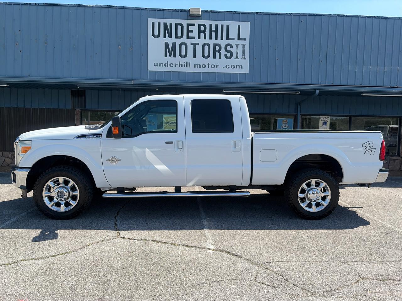 Ford F-350 SD Lariat Crew Cab 4WD 2012