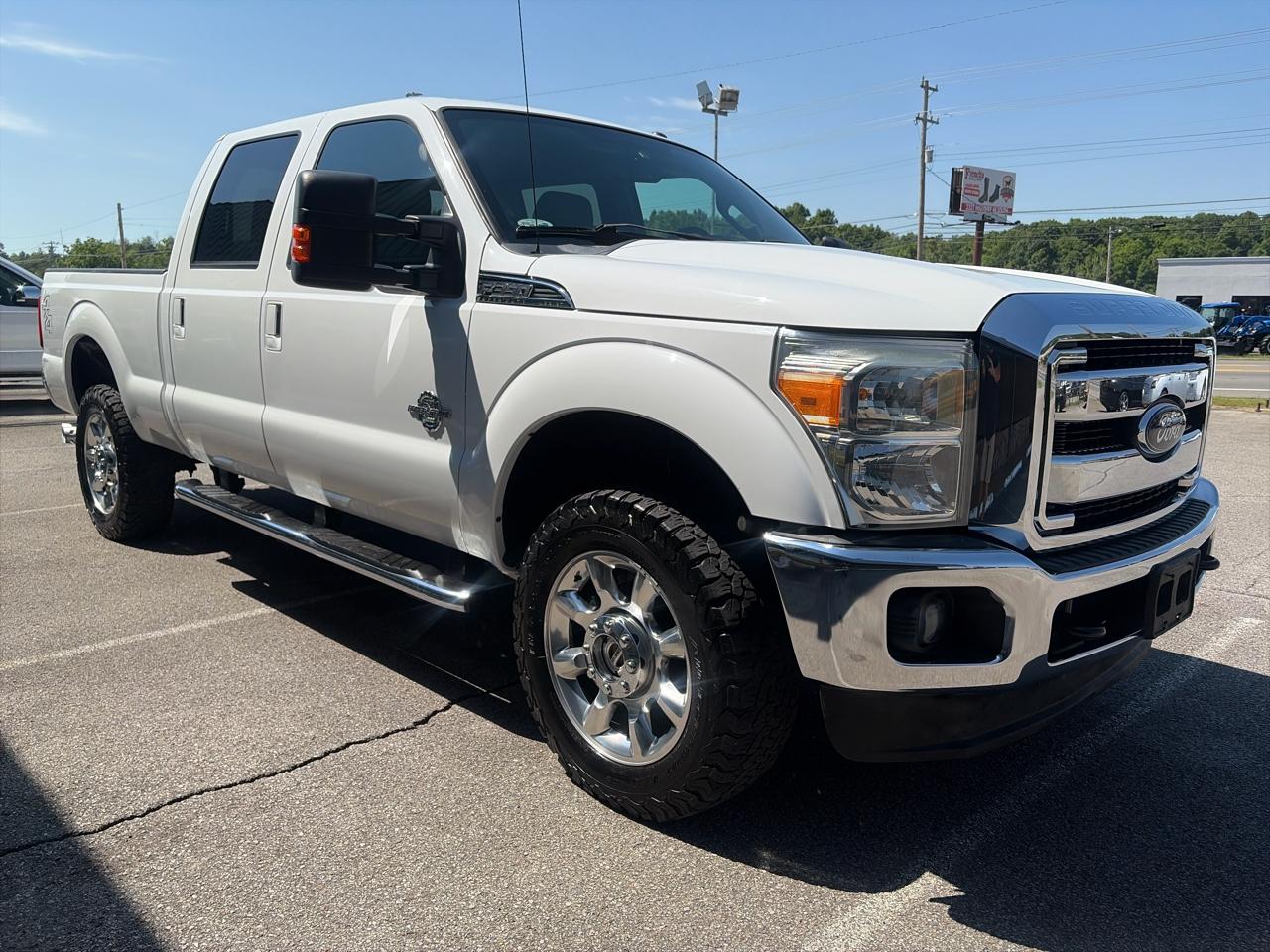 Ford F-350 SD Lariat Crew Cab 4WD 2012