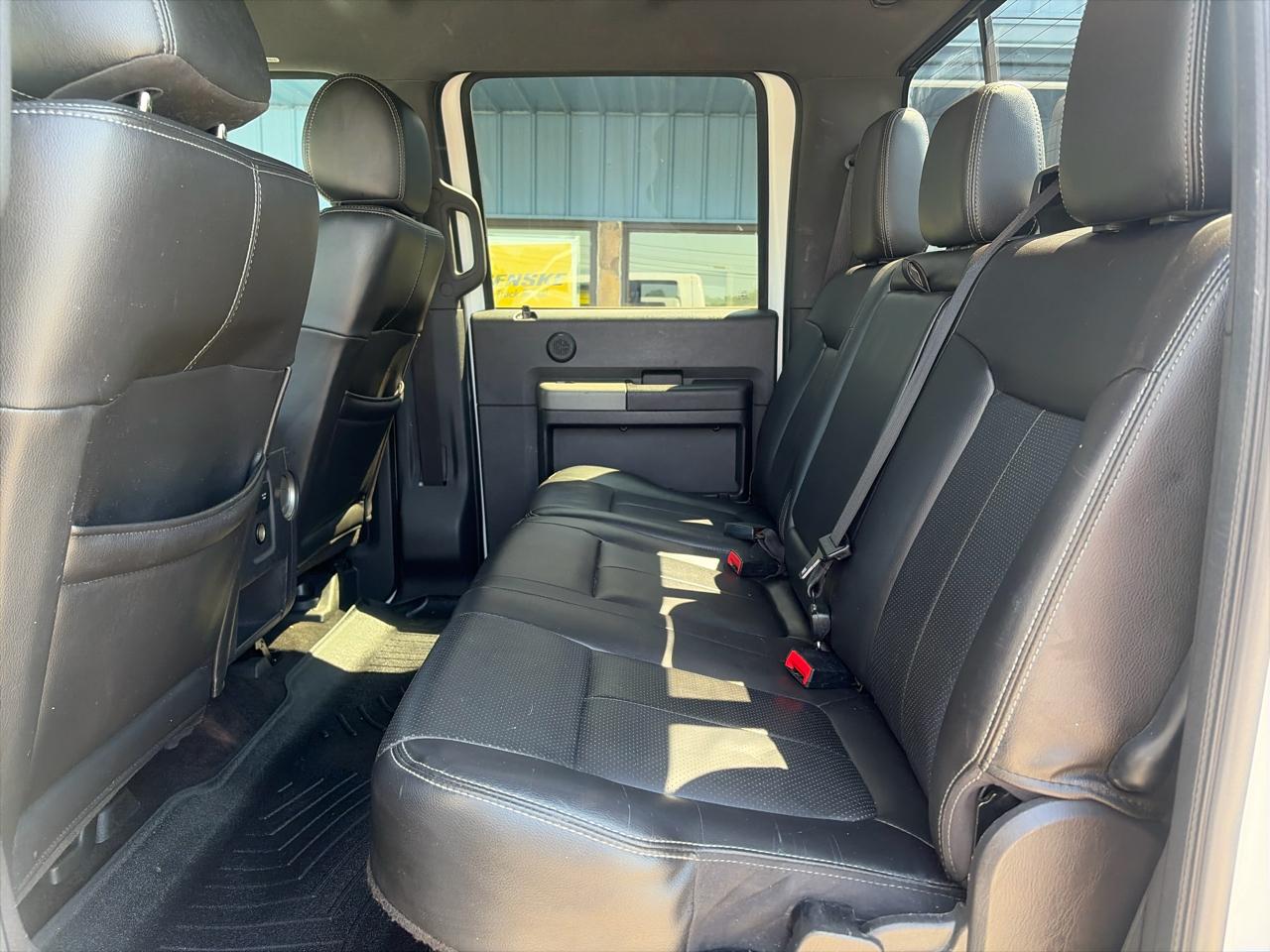 Ford F-350 SD Lariat Crew Cab 4WD 2012