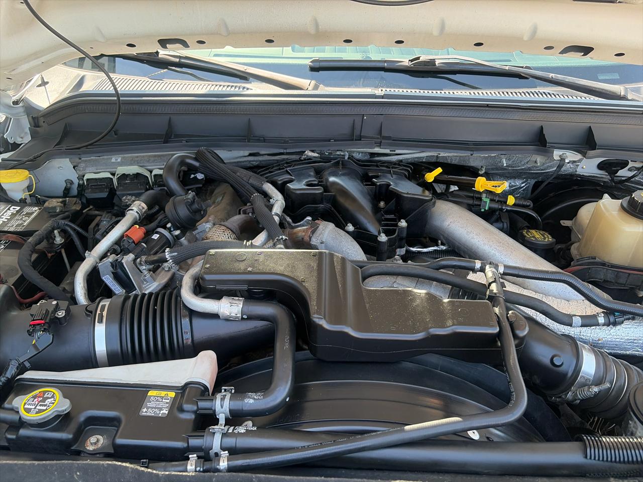 Ford F-350 SD Lariat Crew Cab 4WD 2012