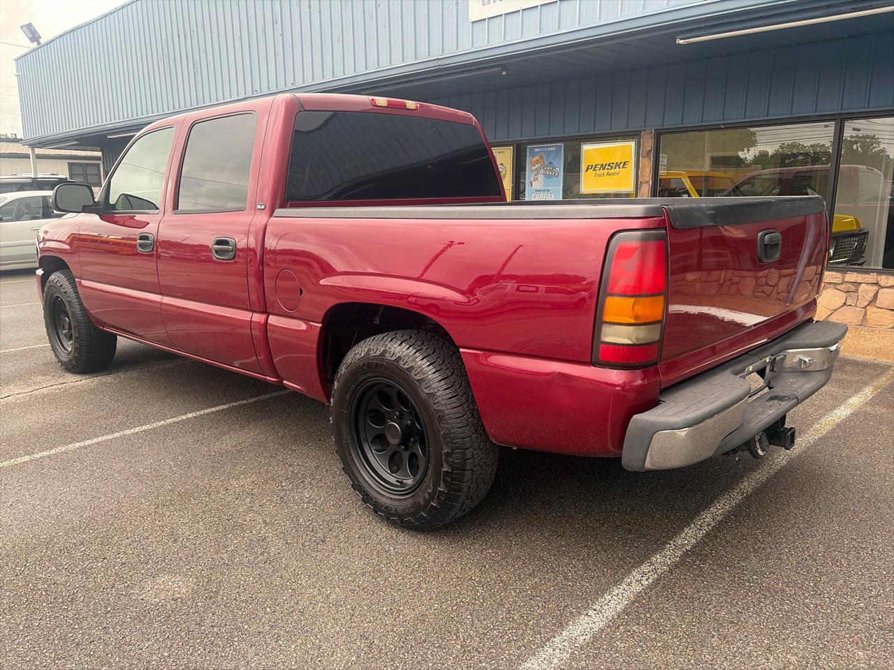 GMC Sierra 1500 2WD Crew Cab 143.5" SLT 2005