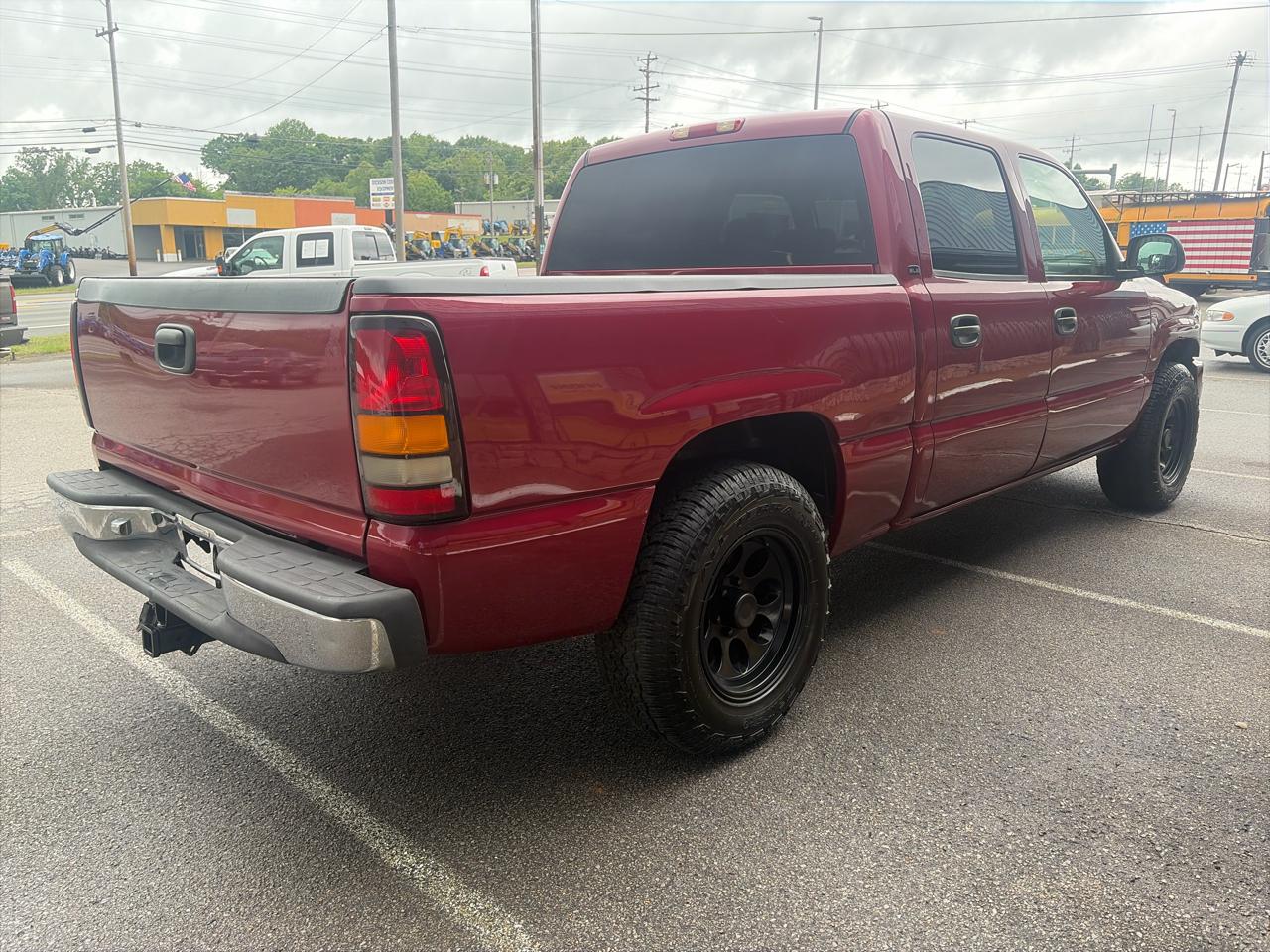 GMC Sierra 1500 2WD Crew Cab 143.5" SLT 2005