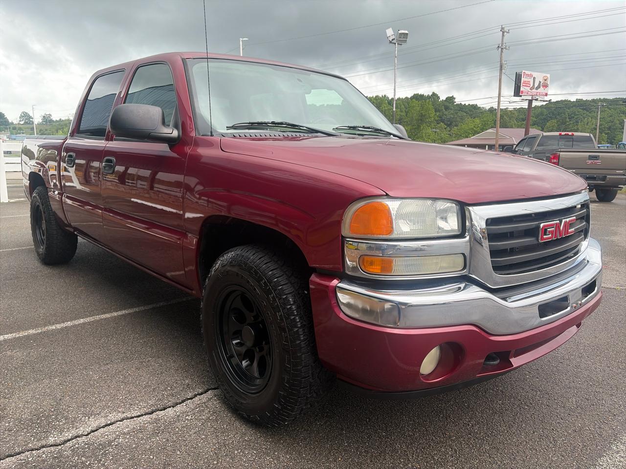 GMC Sierra 1500 2WD Crew Cab 143.5" SLT 2005