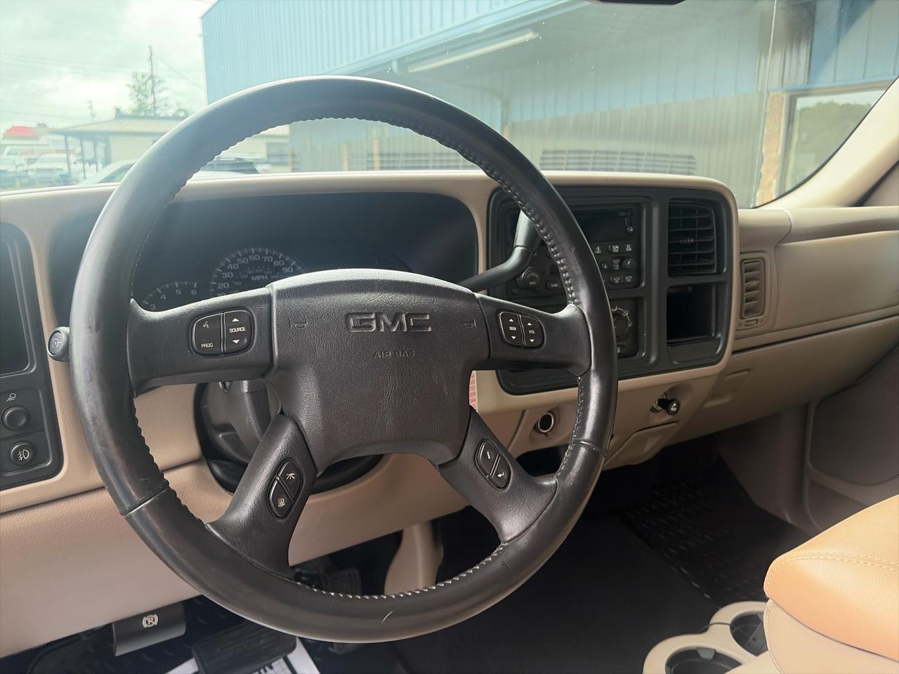 GMC Sierra 1500 2WD Crew Cab 143.5" SLT 2005