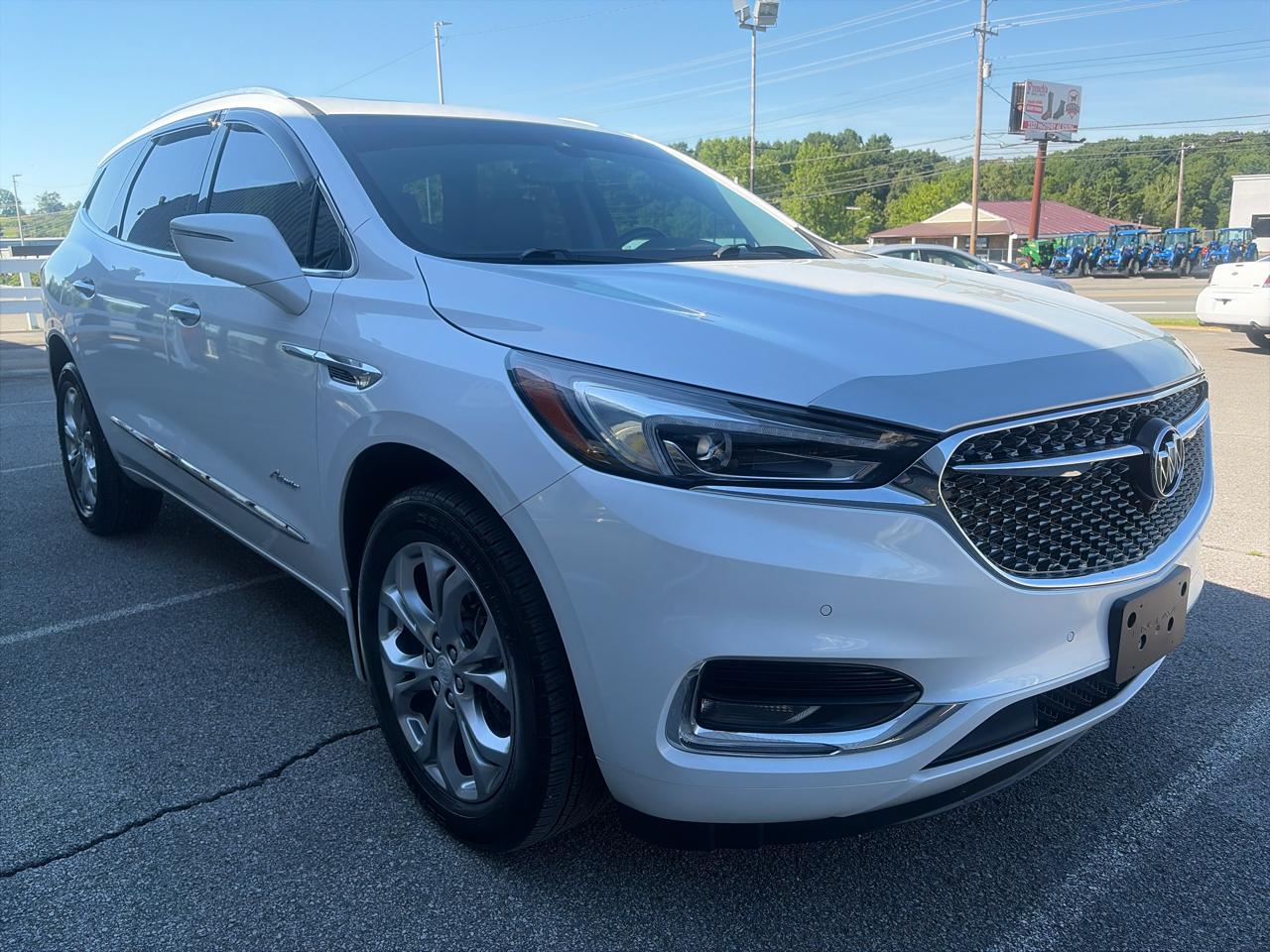 Buick Enclave Avenir AWD 2021