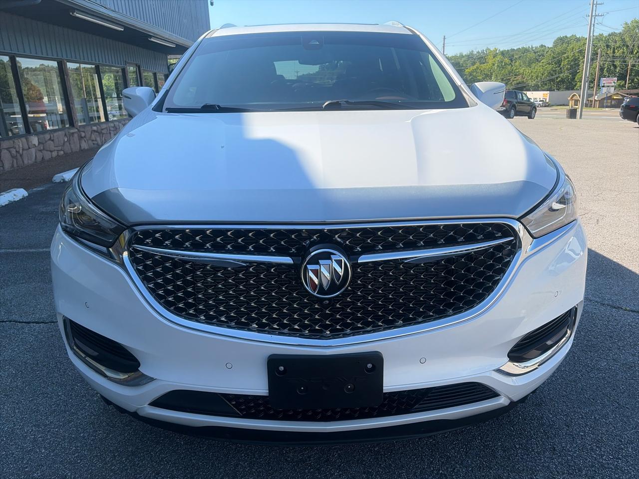 Buick Enclave Avenir AWD 2021