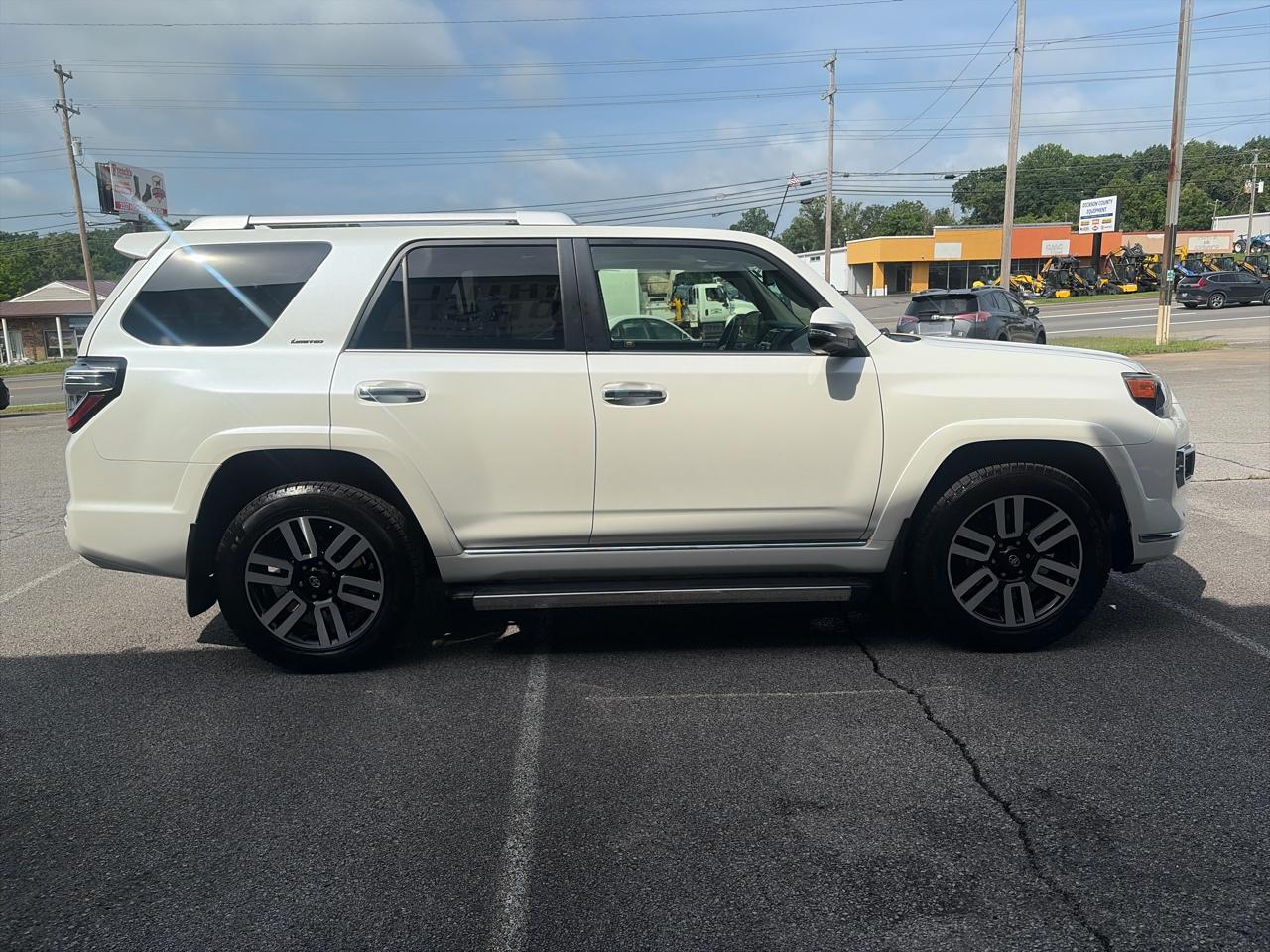 Toyota 4Runner 4WD 4dr V6 Limited (Natl) 2014