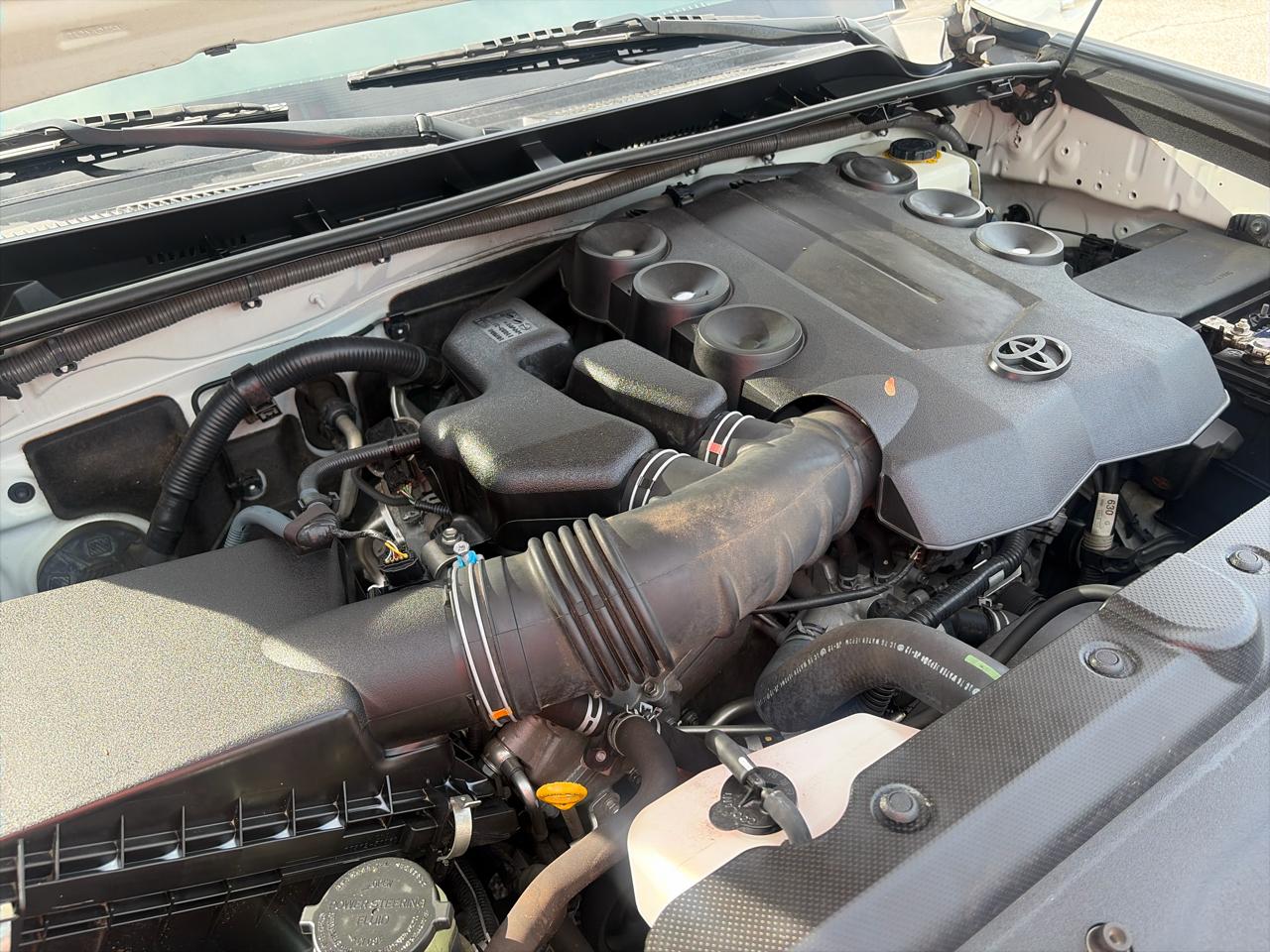 Toyota 4Runner 4WD 4dr V6 Limited (Natl) 2014