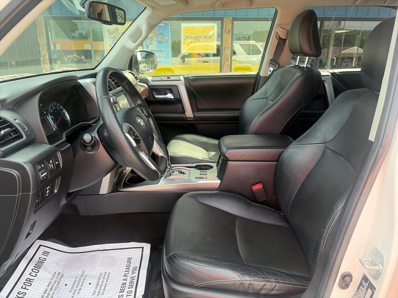 Toyota 4Runner 4WD 4dr V6 Limited (Natl) 2014