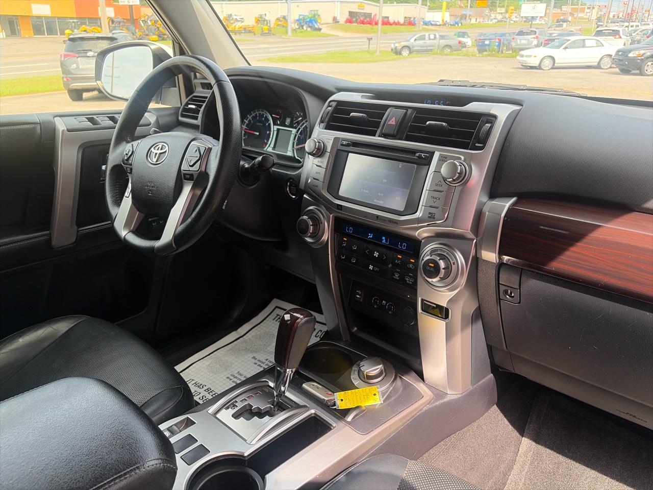 Toyota 4Runner 4WD 4dr V6 Limited (Natl) 2014