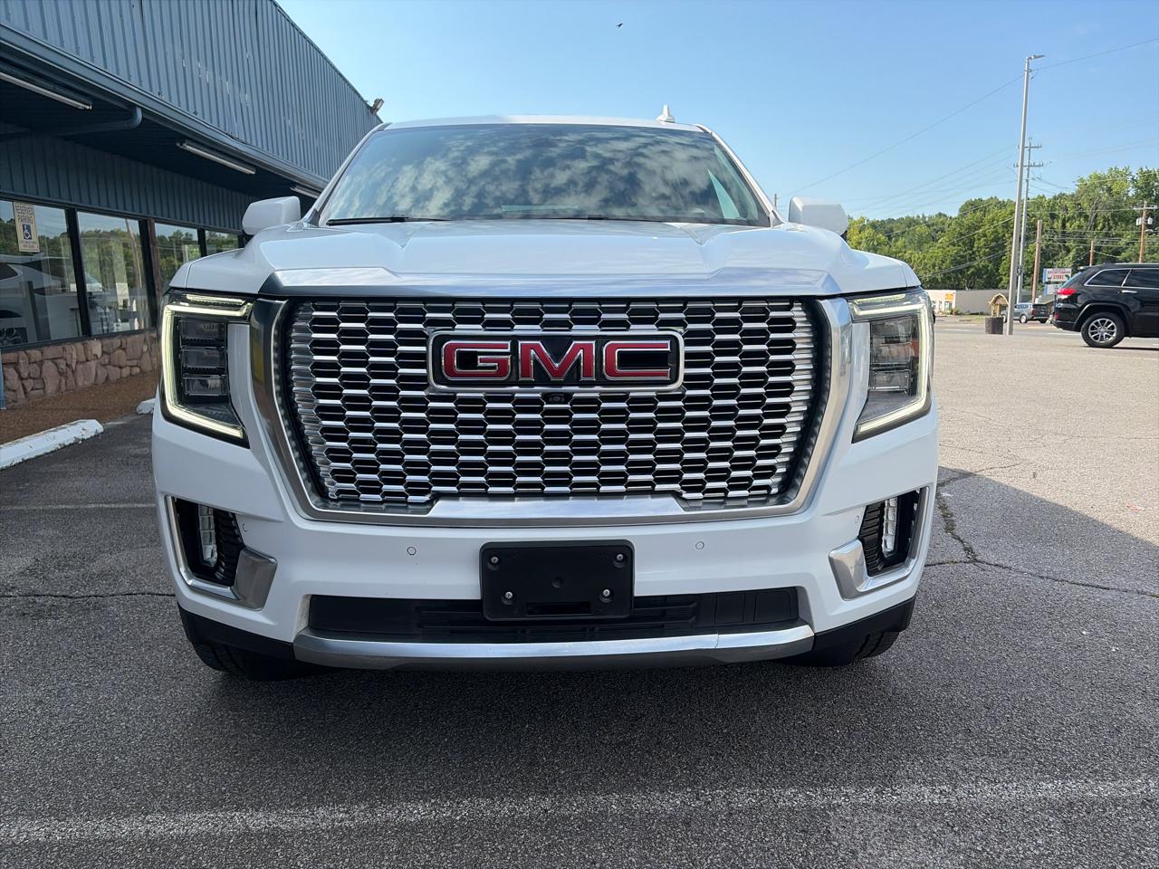 GMC Yukon Denali 4WD 2022