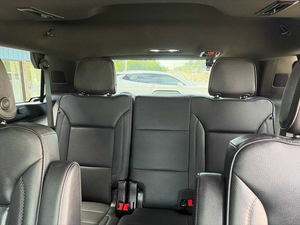 GMC Yukon Denali 4WD 2022