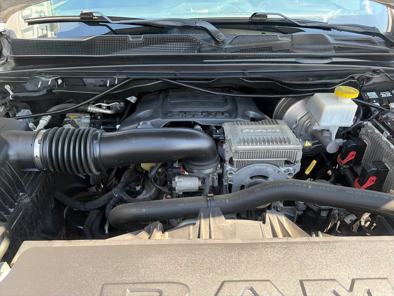 RAM 1500 Big Horn Crew Cab SWB 4WD 2020