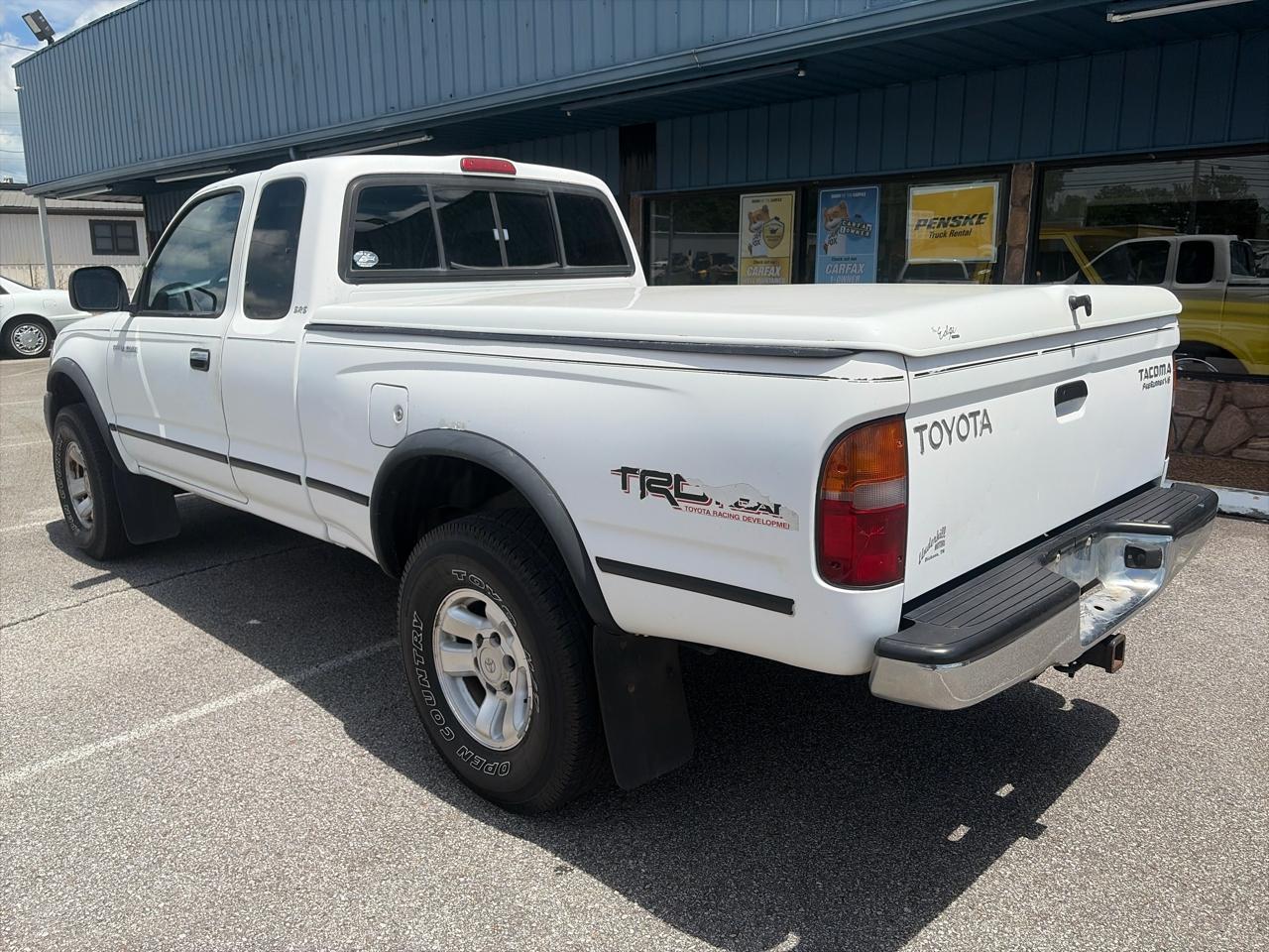 Toyota Tacoma PreRunner Xtracab V6 2WD 2000