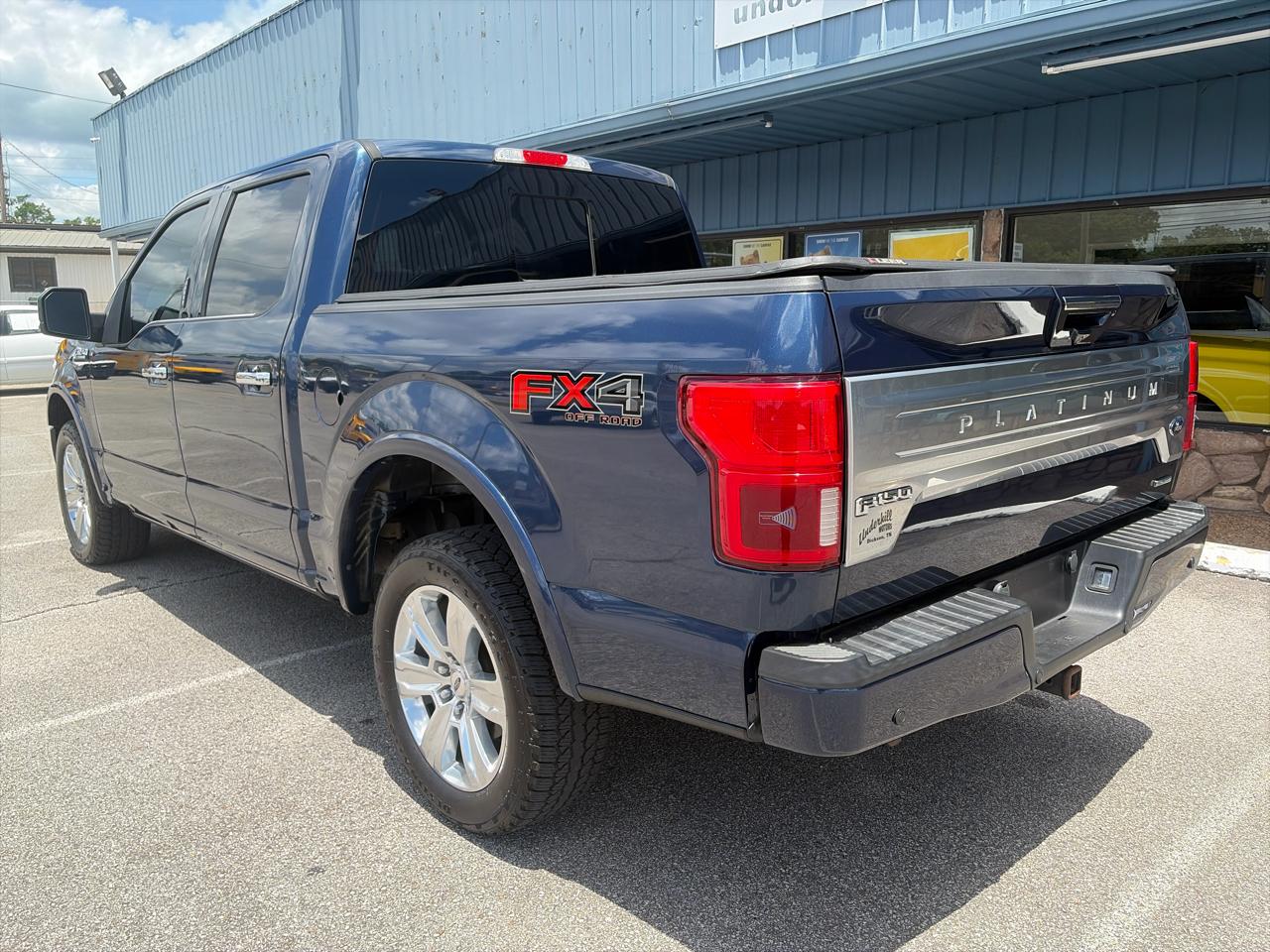 Ford F-150 4WD SuperCrew 145" Platinum 2018