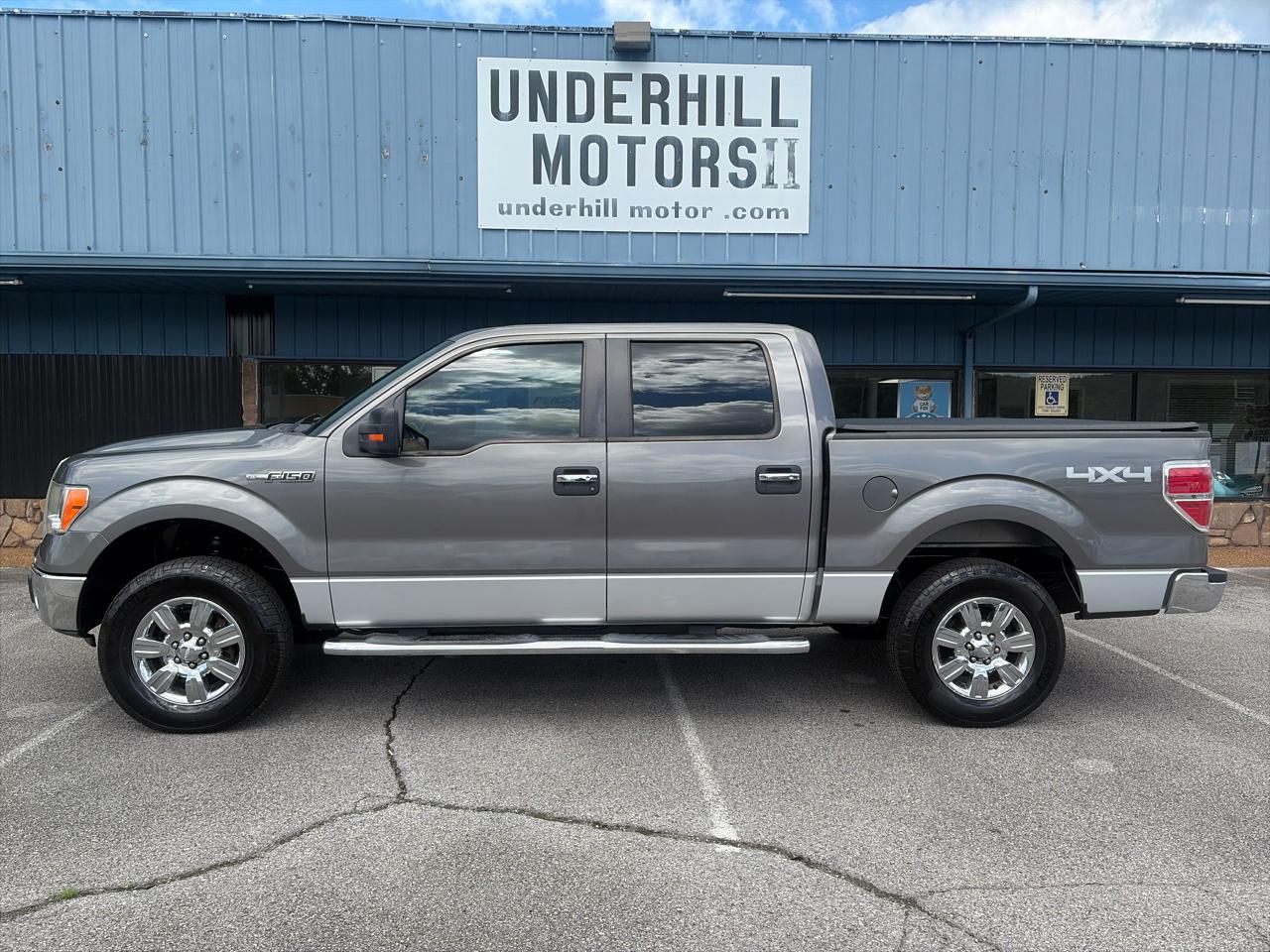 Ford F-150 4WD SuperCrew 139" XLT 2011