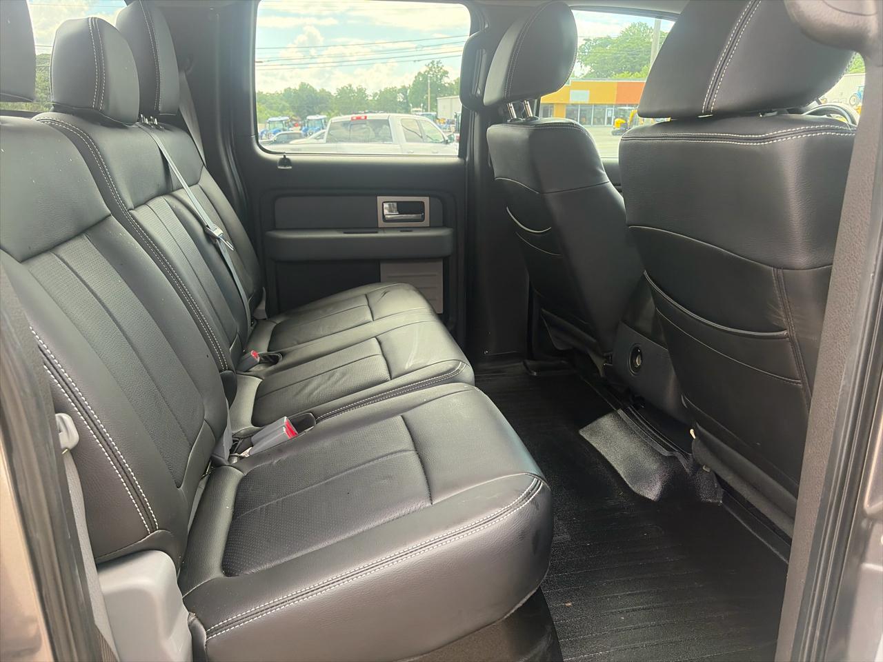 Ford F-150 4WD SuperCrew 139" XLT 2011