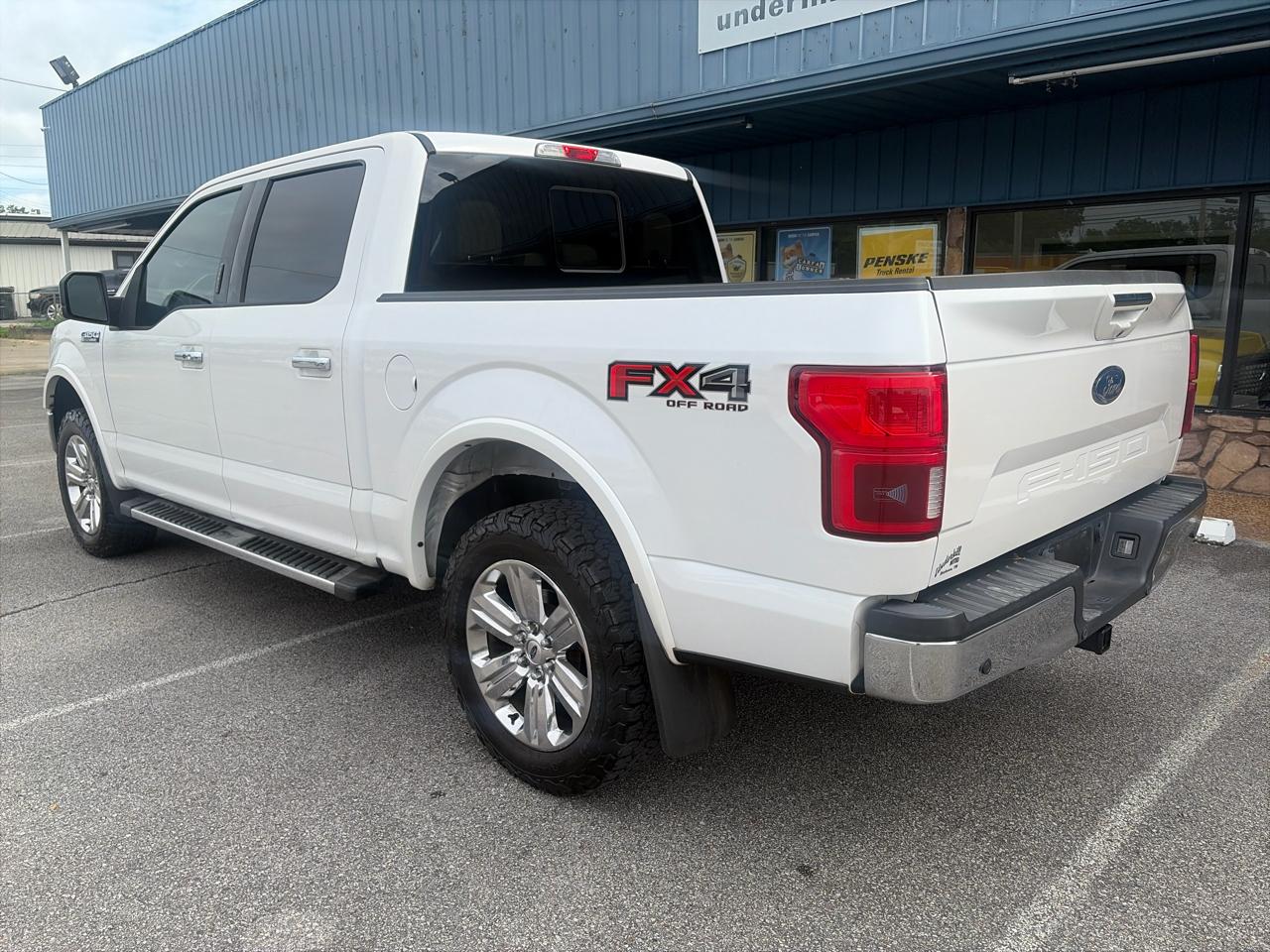 Ford F-150 4WD SuperCrew 139" Lariat 2018