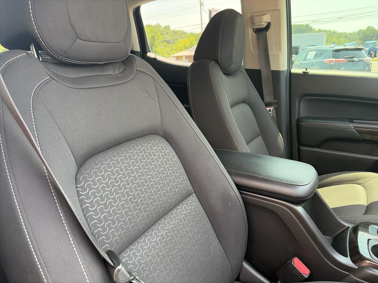 GMC Canyon SLE Crew Cab 2WD 2017