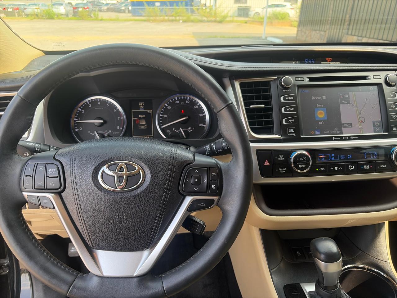 Toyota Highlander Limited FWD V6 2016
