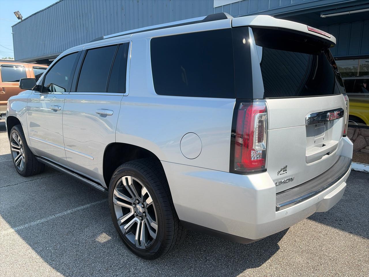 GMC Yukon Denali 4WD 2018
