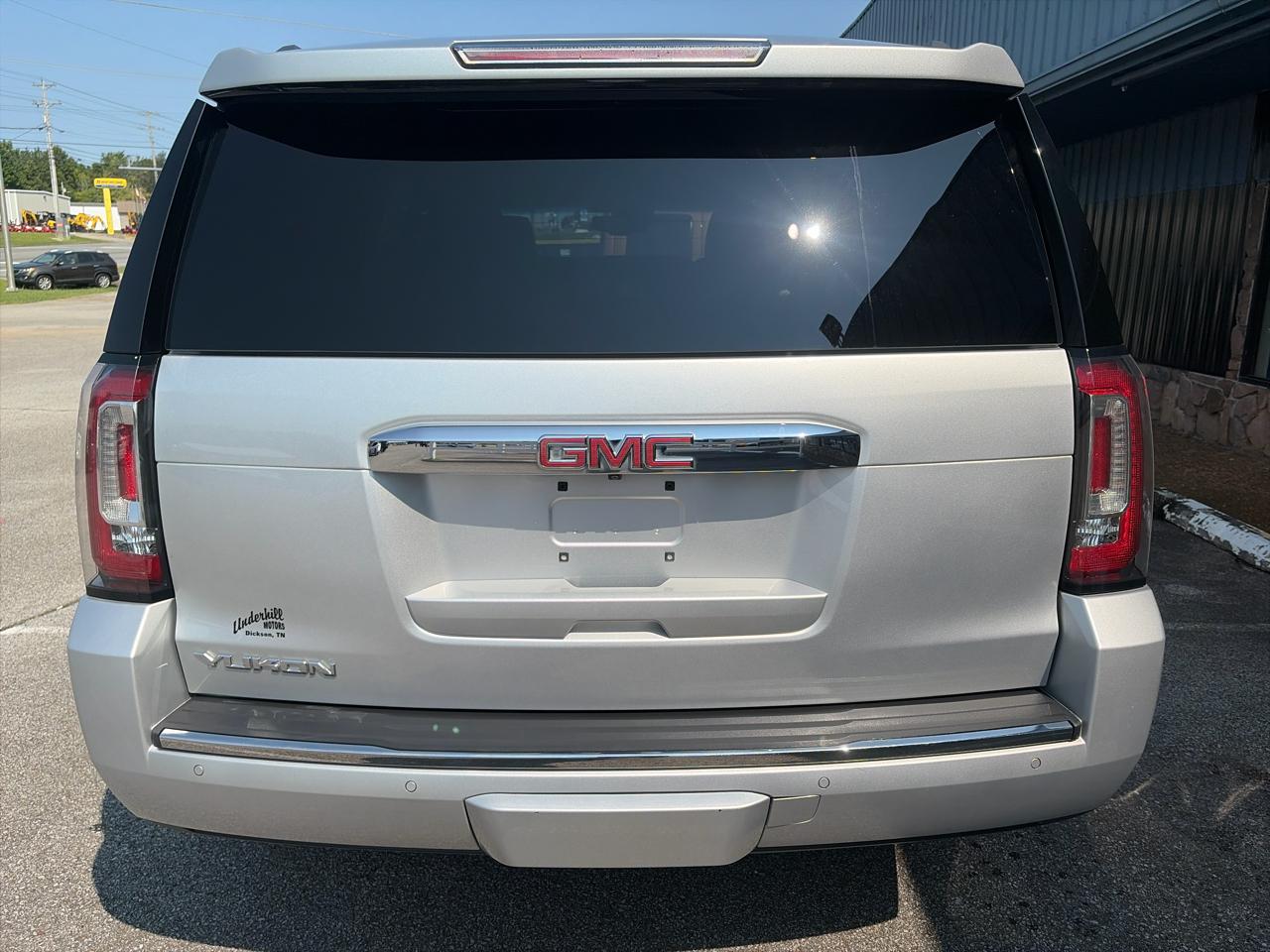 GMC Yukon Denali 4WD 2018