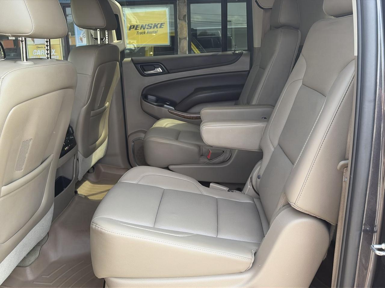 Chevrolet Suburban LTZ 4WD 2016