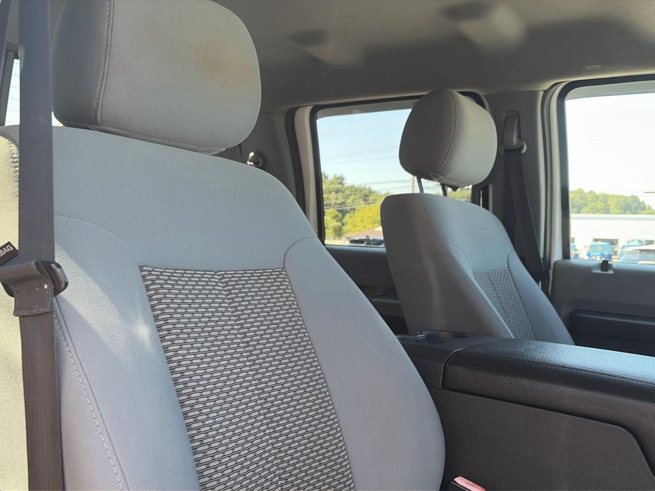 Ford F-250 SD XLT Crew Cab 4WD 2016