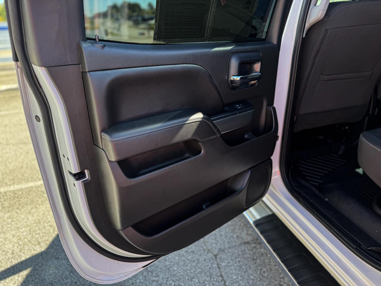 Chevrolet Silverado 1500 4WD Double Cab 147" LT 2018