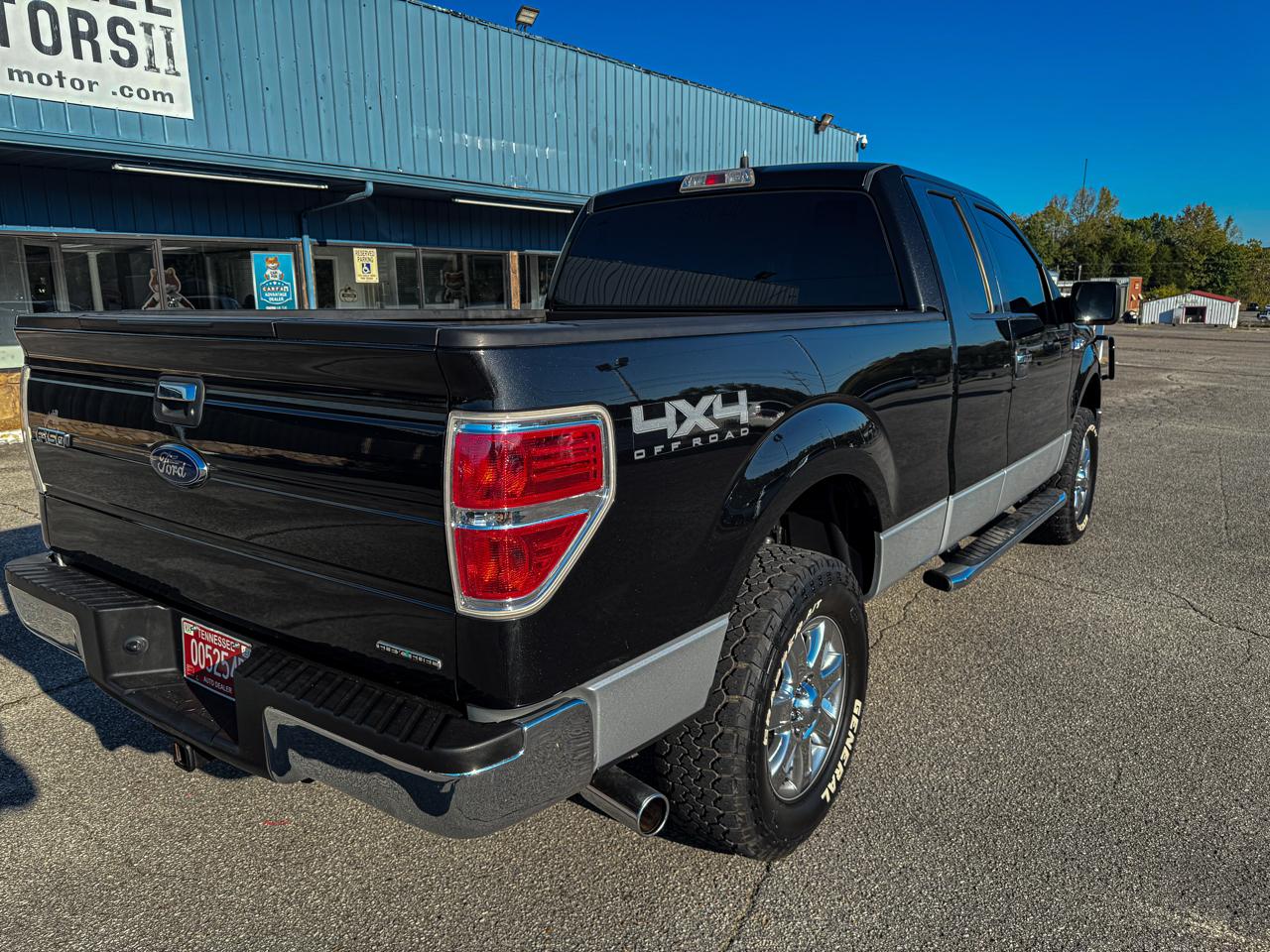 Ford F-150 4WD Reg Cab 145" XLT 2014