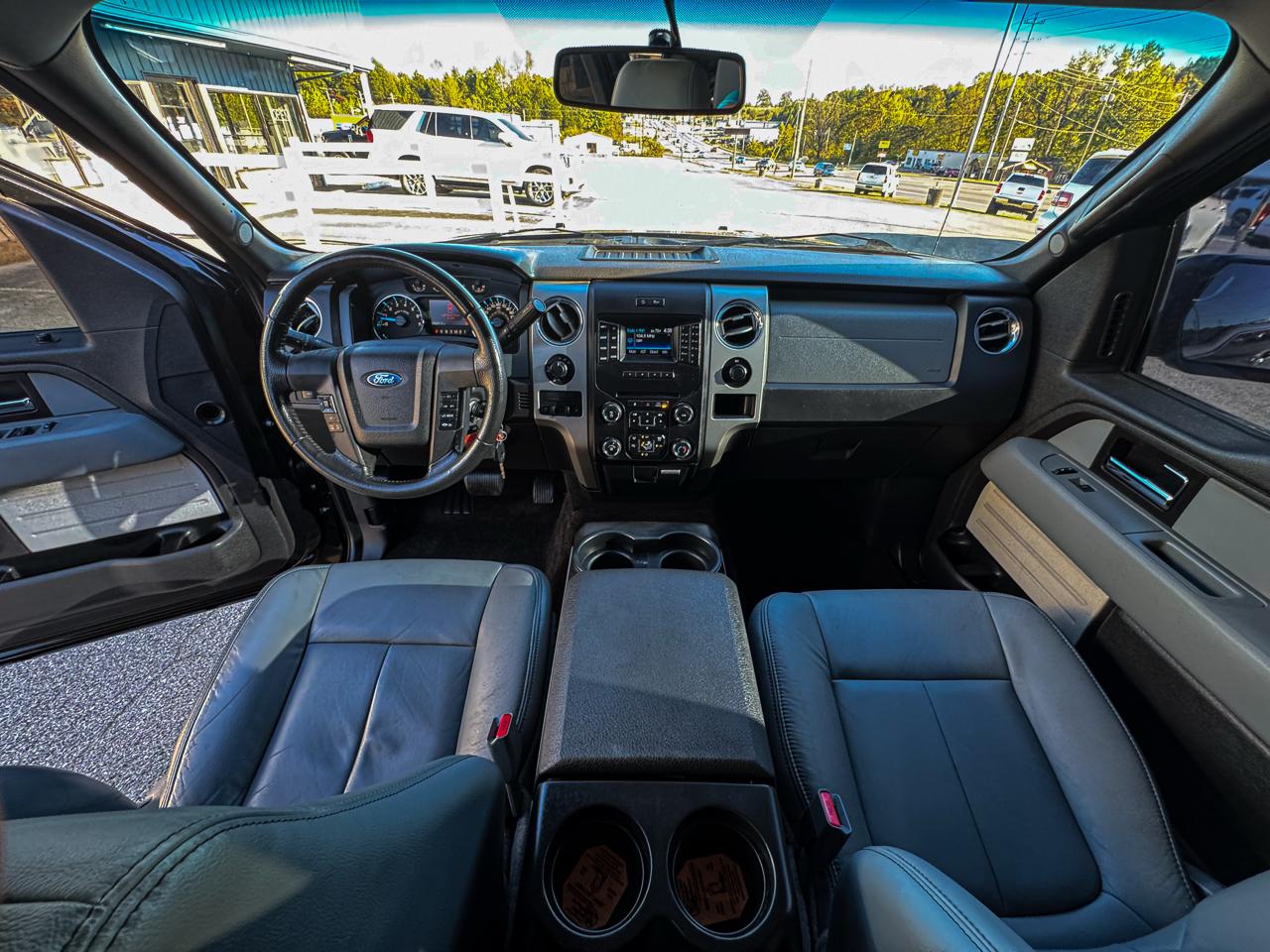 Ford F-150 4WD Reg Cab 145" XLT 2014